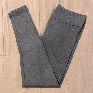 Dark grey stretchy leggings